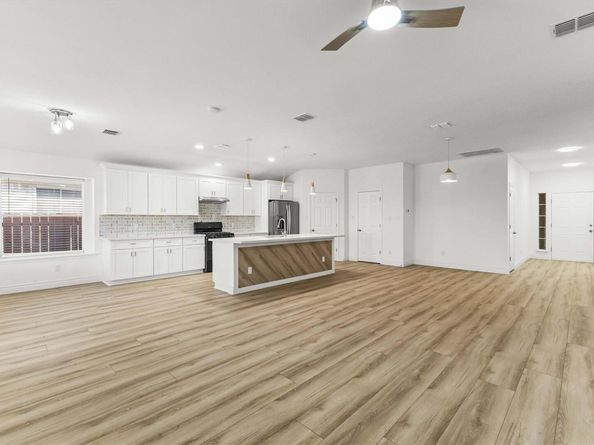 1508 Lochaline LOOP, Pflugerville TX 78660