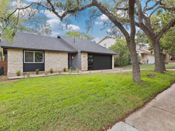 7110 Shadywood DR, Austin TX 78745