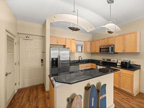 711 W 26th ST 303, Austin TX 78705