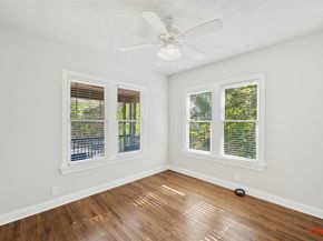 2301 W 10th ST, Austin TX 78703