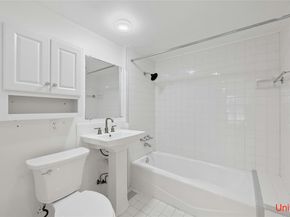 2301 W 10th ST, Austin TX 78703