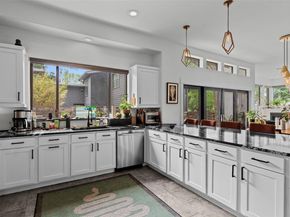 2009 Arthur LN A, Austin TX 78704