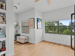 2009 Arthur LN A, Austin TX 78704