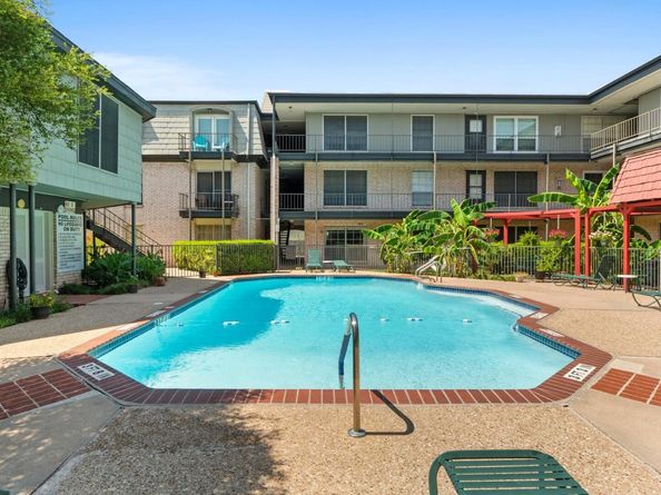 2425 Ashdale DR 51, Austin TX 78757