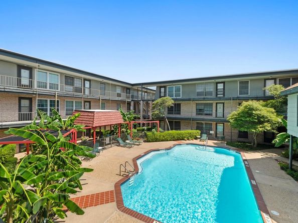 2425 Ashdale DR 51, Austin TX 78757