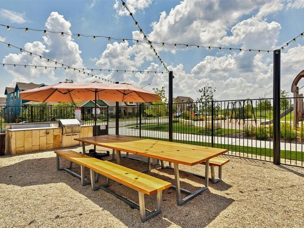 9015 Cattle Baron PATH 403, Austin TX 78747