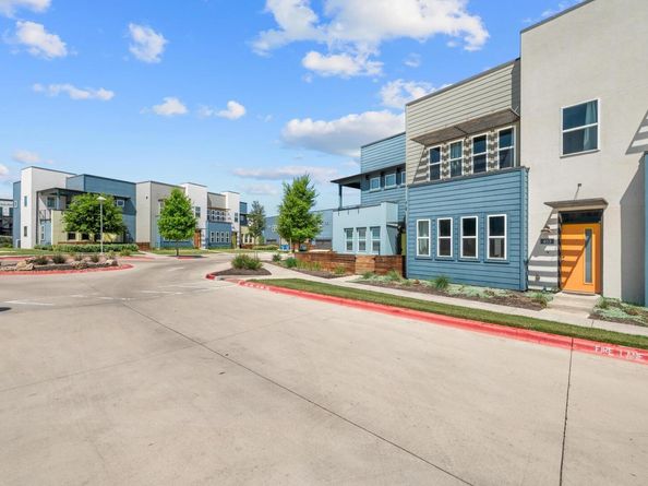 9015 Cattle Baron PATH 403, Austin TX 78747