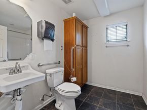 1213 Justin LN, Austin TX 78757