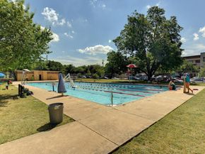 1201 W 39th 1/2 ST B, Austin TX 78756