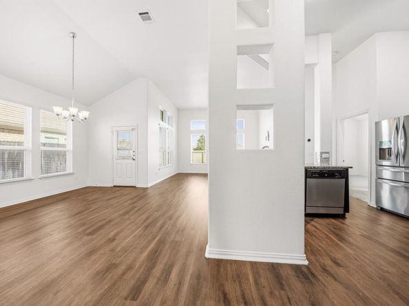 116 Salt Fork DR, Liberty Hill TX 78642