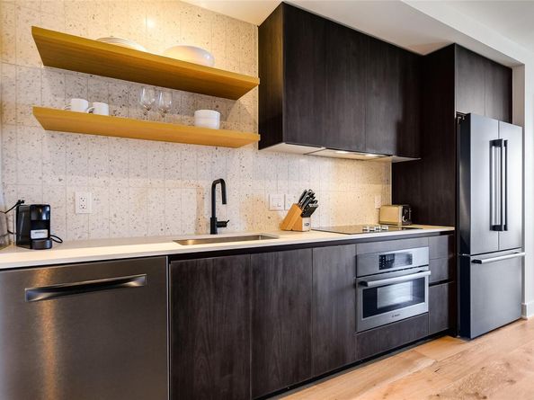 48 East Ave 2907, Austin TX 78701