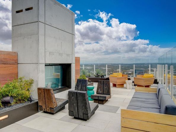 48 East Ave 2907, Austin TX 78701