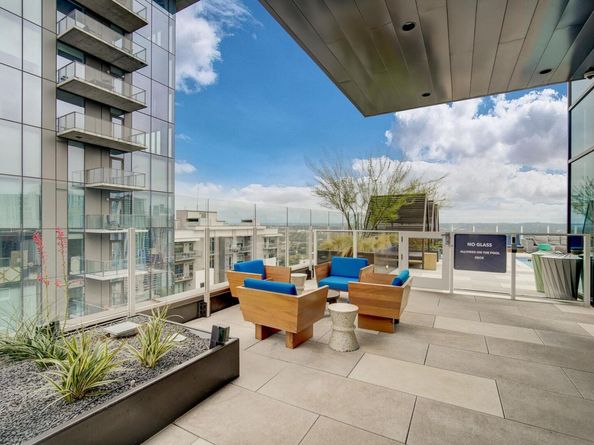 48 East Ave 2907, Austin TX 78701