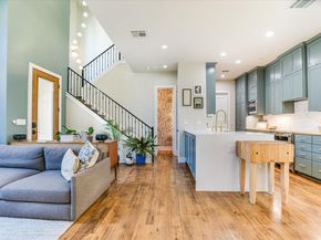 1529 Barton Springs Road RD 24, Austin TX 78704