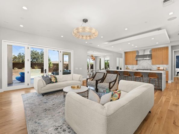 4908 Beverly Skyline, Austin TX 78731