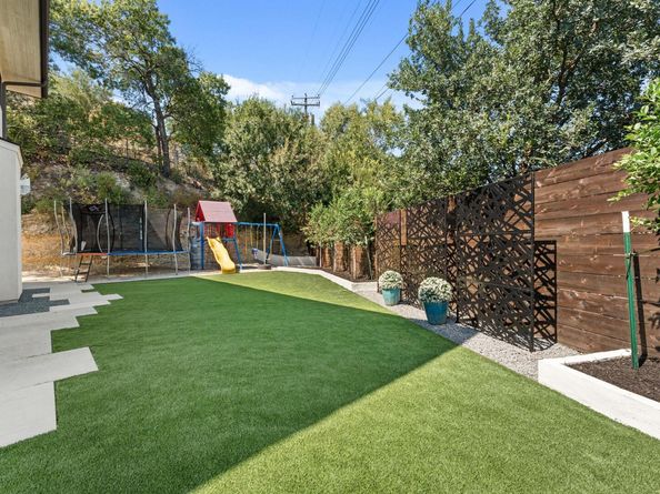 4908 Beverly Skyline, Austin TX 78731