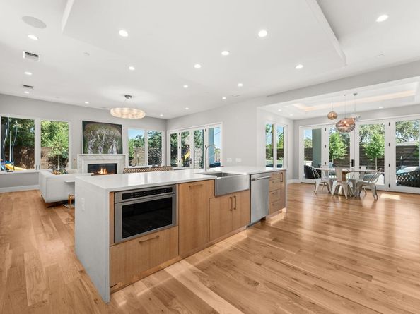 4908 Beverly Skyline, Austin TX 78731