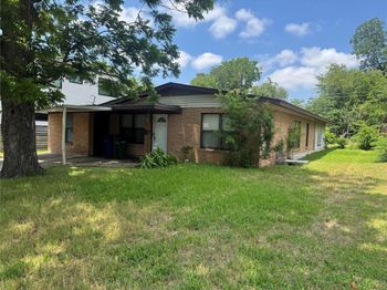 200 W Odell ST