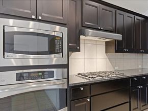 12221 Fairway CV, Austin TX 78732