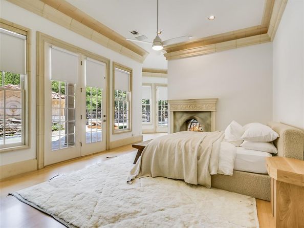 4511 Island Cv, Austin TX 78731