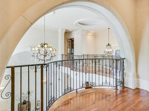 4511 Island Cv, Austin TX 78731