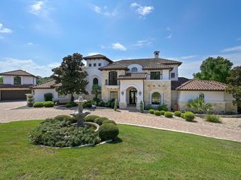 101 Bella Cima DR