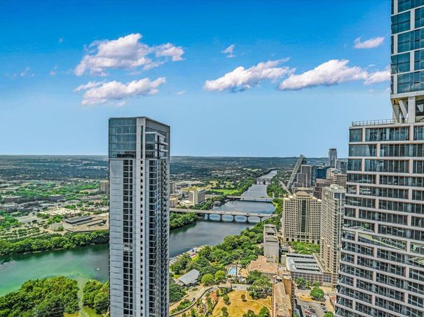 610 Davis ST 4704, Austin TX 78701