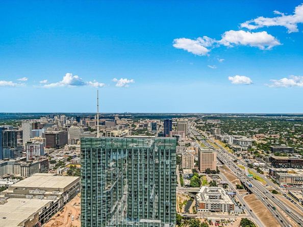 610 Davis ST 4704, Austin TX 78701
