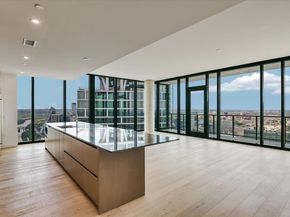 610 Davis ST 4704, Austin TX 78701