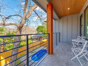 910 Tillery ST, Austin TX 78702
