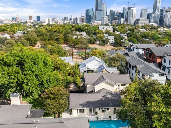 1411 W 10th ST, Austin TX 78703