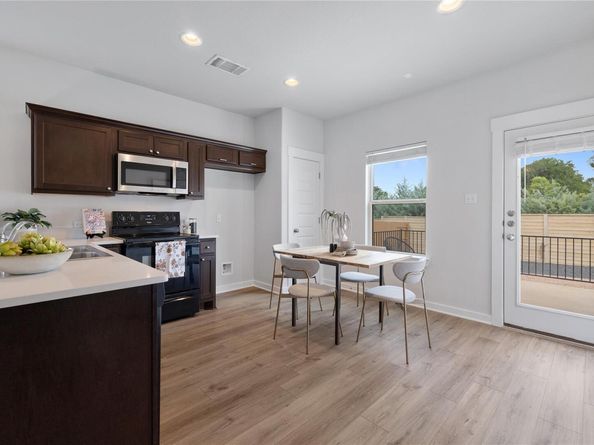 129 Syrah CT, Leander TX 78641