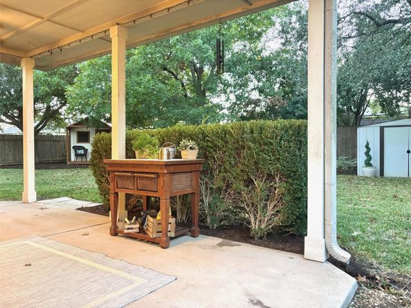 3231 Foothills TRL, Round Rock TX 78681