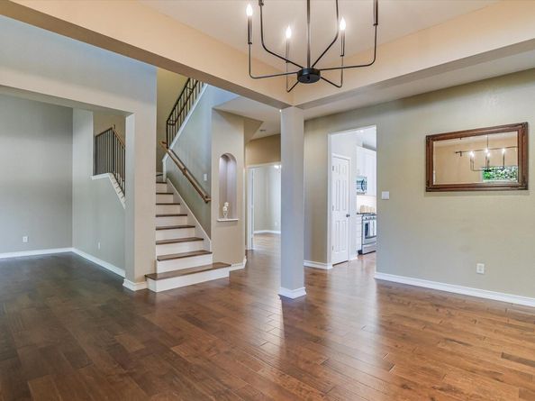 3231 Foothills TRL, Round Rock TX 78681