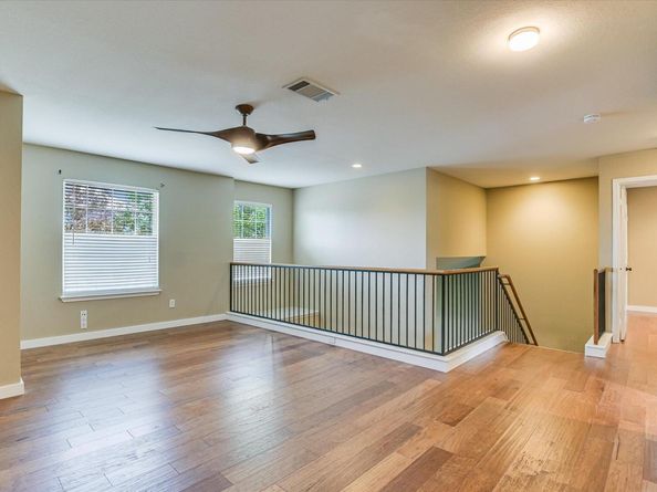 3231 Foothills TRL, Round Rock TX 78681