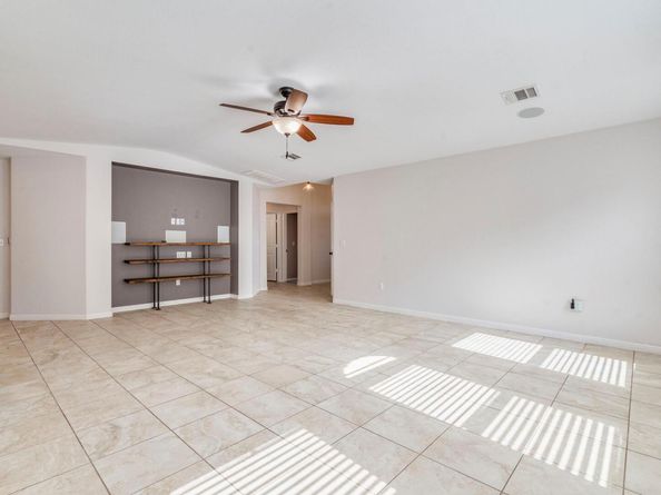 508 Alsatian LN, Leander TX 78641