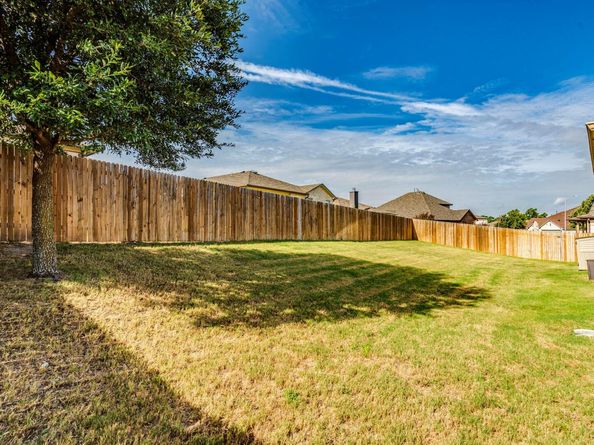 508 Alsatian LN, Leander TX 78641