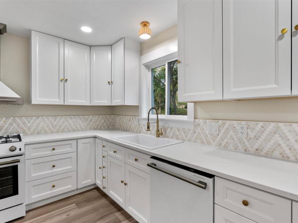 12333 Blue Water DR, Austin TX 78758