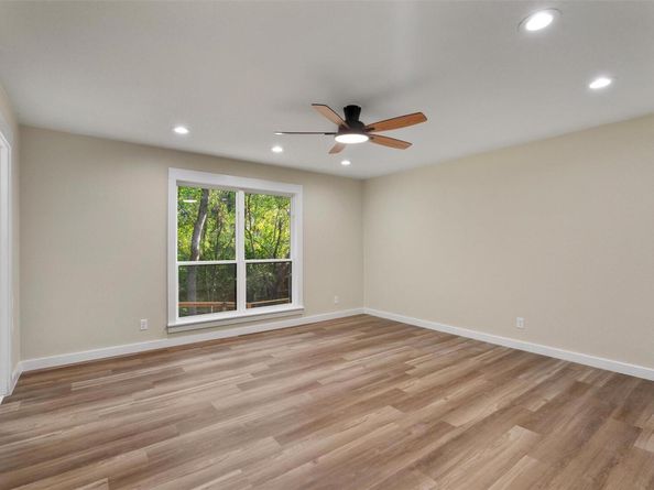 12333 Blue Water DR, Austin TX 78758