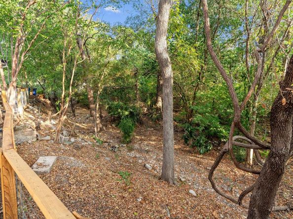 12333 Blue Water DR, Austin TX 78758