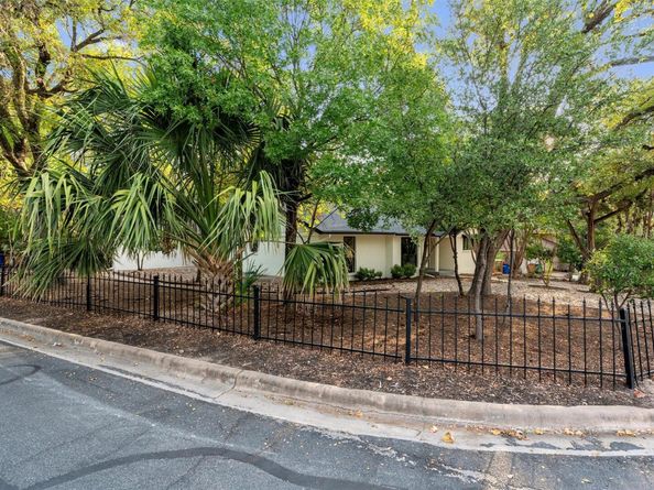 12333 Blue Water DR, Austin TX 78758