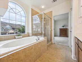 210 Aria RDG 601, Austin TX 78738