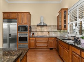 724 Stonewall Ridge LN, Austin TX 78746