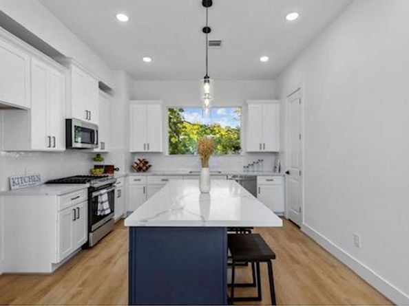 1711 Bardwell ST, Houston TX 77009