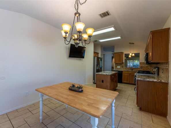 2604 Hutton LN, Leander TX 78641