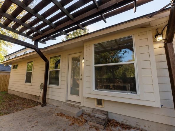 2604 Hutton LN, Leander TX 78641