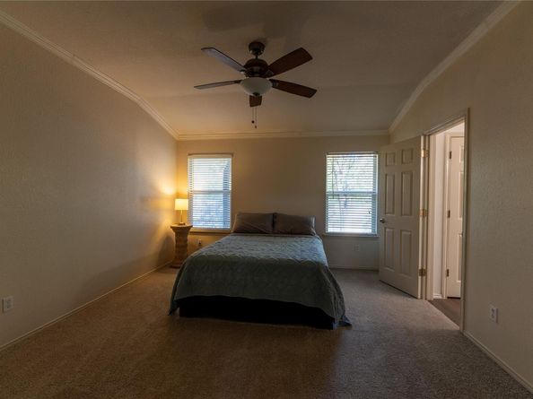 2604 Hutton LN, Leander TX 78641