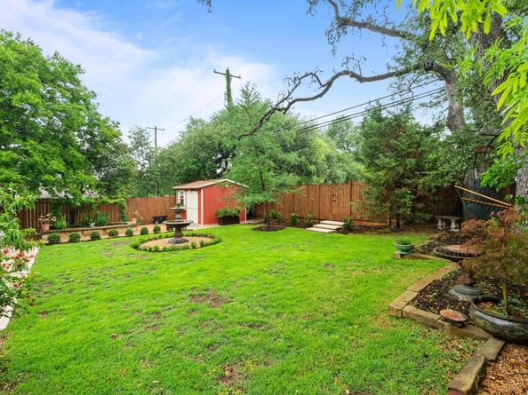 2621 W 45th ST, Austin TX 78731