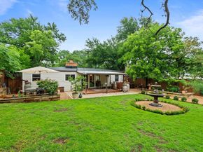 2621 W 45th ST, Austin TX 78731