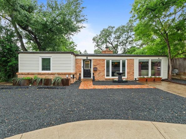 2621 W 45th ST, Austin TX 78731